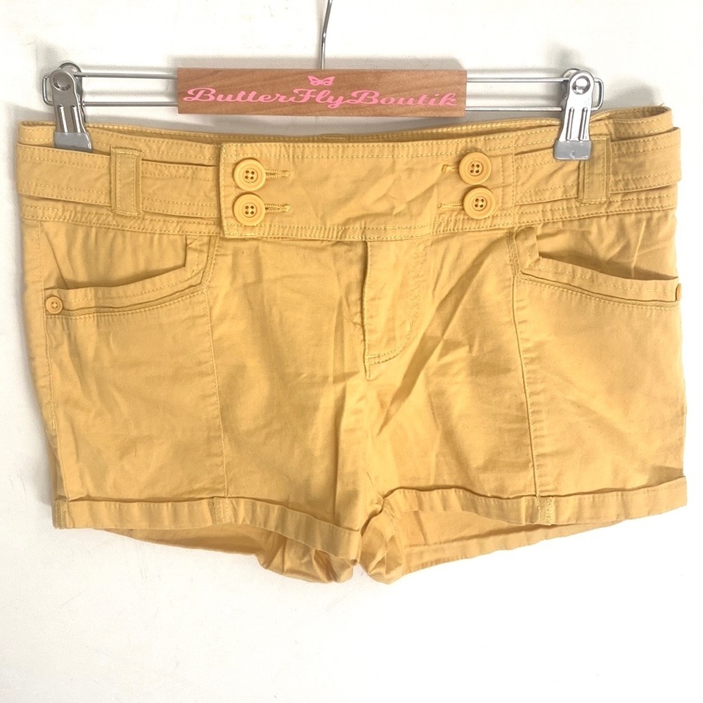 Candies Shorts Chino Mid Rise Flat Front Pockets Cargo Outdoor Yellow, Size 7